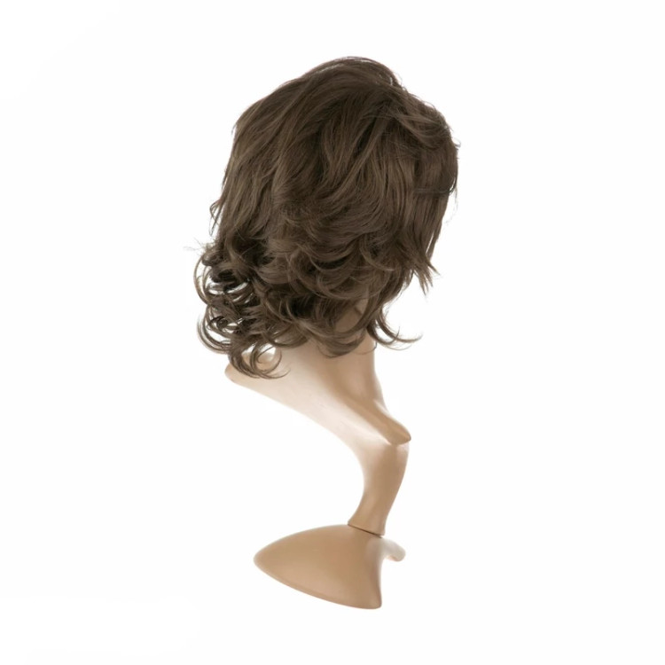 تصویر کلاه گیس فر کوتاه زیتونی روشن مدل BAMOO3، دارای فرق حالتپذیر (چتری)تصویر کلاه گیس فر کوتاه زیتونی روشن مدل BAMOO3، دارای فرق حالتپذیر (چتری)