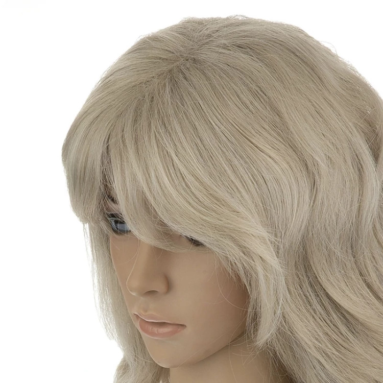 تصویر کلاه گیس فر پرحجم مدل ES_816، با فرهای رها و طبیعی، طراحی بدون فرق و حجیم