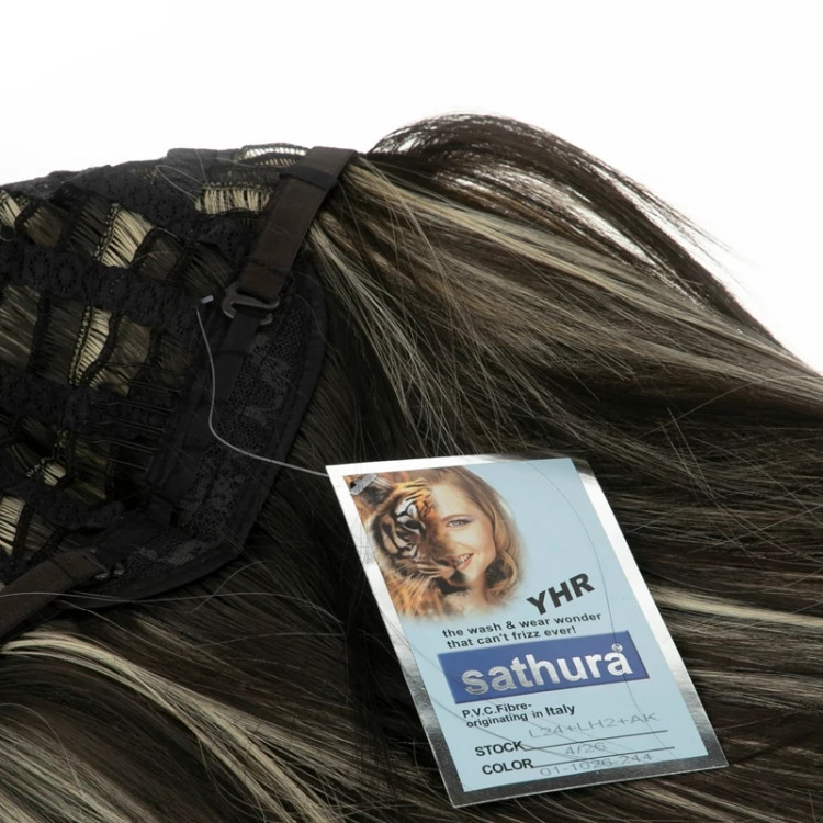 کلاه گیس بلند صاف ساتورا مدل L24 AK، رنگ مشکی با هایلایت بلوند تیره، طول ۵۰ سانتیمتر